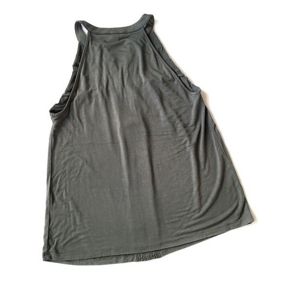 Cable & Gauge Small Crochet Yoke V Neck Tank Top Olive Green - Picture 2 of 6
